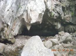 น้ำตกผาโขงและถ้ำน้ำลอด Pha Kong waterfall and Tham nam lod Cave