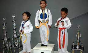De c.v, empresa 100% mexicana dedicada a la fabricación de trofeos deportivos y toda clase de reconocimientos, elaborados en: Celebran Tercera Copa Morelia De Taekwondo Atiempo