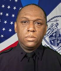 Courtesy of @NYPDChaplains #NeverForget our 9/11 Heroes Detective Nicholas  F. Ortiz-2021 Joint Terrorism Task Force Detective Nathaniel Holland,  Jr.-2013 Internal Affairs Bureau May they Rest In Peace.