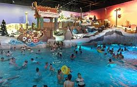 En pleine crise sanitaire, une nouvelle piscine qui ouvre, ce n'est pas banal. Plopsaqua De Panne Wikipedia