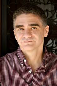 The Assimilated Cuban's Guide to Quantum Santeria: Hernandez, Carlos, Ford,  Jeffrey, Khodabandeh, Bizhan: 9781495607394: Amazon.com: Books