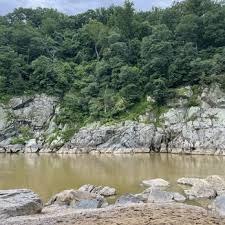 Hiking The Billy Goat Trail