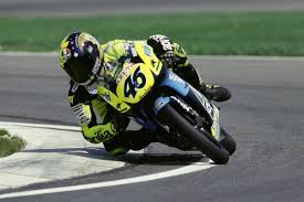 Valentino rossi is an italian professional motorcyclist and motogp world champion. Motogp Valentino Rossi Umrundet Die Erde In Wm Laufen
