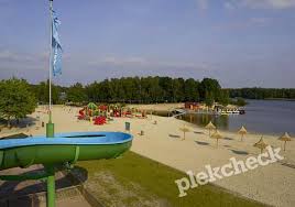 Bij speelland beekse bergen kan er nog even echt ongestoord worden gespeeld in de openlucht. Strand En Speelland Beekse Bergen Playadvisor