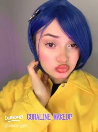 Creative Roach Makeup: Eye-Catching Eyeshadow Looks