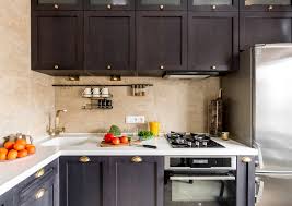 تصميم المطبخ مع نافذة في الوسط 42 صورة خيارات تصميم مختلفة نحن نجهز مطبخ الزاوية مع نافذة تصميم المطبخ مع 2 النوافذ على مختلف