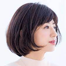 強いうねりぐせにも対応 小顔効果のある重めボブ アラフィーのための春ヘア ボブ編 重め ボブ ボブ ヘアースタイル