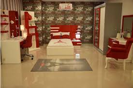 genc odasi panosundaki pin