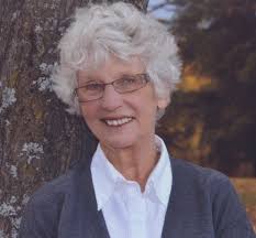 Etta Chandler's Instagram, Twitter & Facebook