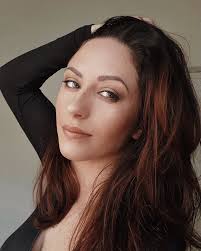 Francisca Thomas -Singer/Songwriter