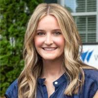 Melissa Peppers's Instagram, Twitter & Facebook