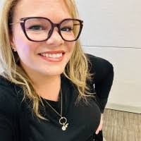 Debbie Upshaw's Instagram, Twitter & Facebook