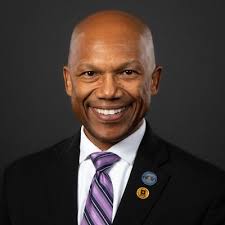 Aileen Sullivan (@asullivan8)