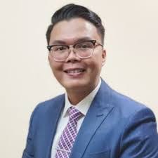 Shauna Combs's Instagram, Twitter & Facebook