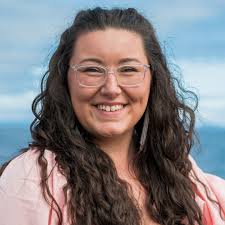 Rachel Winsor's Instagram, Twitter & Facebook