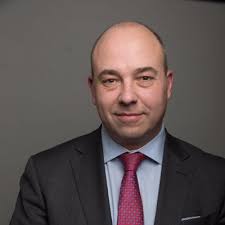 Chris Benedetti (@ChrisBenedetti)