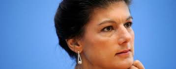 Als linke müssen wir den menschen zeigen, dass wir sie respektieren und für ihre probleme und nöte da sind. Sahra Wagenknechts Ruckzug Hat Die Wucht Die Linke Zu Spalten