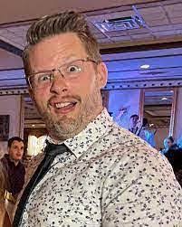 Aaron Debarr's Instagram, Twitter & Facebook