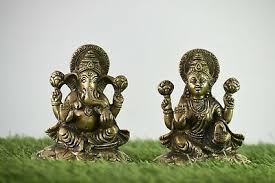 Includes sacred stories and the yogic philosophy of the divine mother goddess. Gott Und Gottin Ganesha Lakshmi Statue Figur Fur Worship Wohndeko Geschenk Kunst Eur 333 11 Picclick De