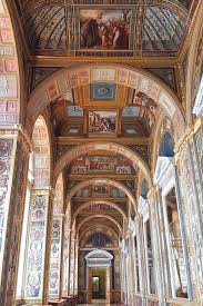 The State Hermitage Museum Official Hotel St Petersburg Russia Winter Palace In St Petersburg In 2020 St Petersburg Russia Travel St Petersburg Winter Palace St Petersburg