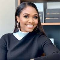 Jennifer Carrington's Instagram, Twitter & Facebook