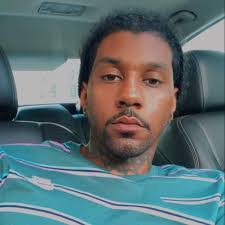 Stanley Latham's Instagram, Twitter & Facebook