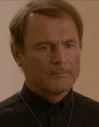 Contemporaneamente la sua carriera teatrale è costellata di spettacoli: Don Matteo 7 Perfetta Bud Spencer Terence Hill Datenbank