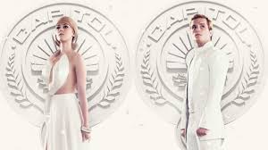 Check spelling or type a new query. Tribute Von Panem 3 Bilder Zu Mockingjay Mit Peeta Und Johanna