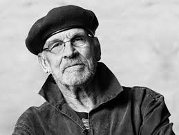 Meet the Artists of our Contemporary Glass Art Auction!