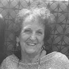 Victoria Middlebrook's Instagram, Twitter & Facebook