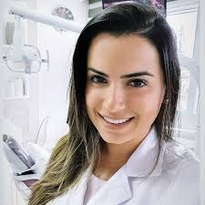 Camila Weber Odontologia