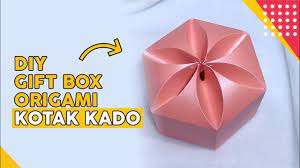 Bisa dibilang ini yang paling mudah dan sederhana. Diy Gift Box Cara Membuat Kotak Kado Sendiri Dari Kertas Mudah Dan Ba Kotak Kertas Undangan