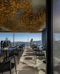 Galeria De Casa De Sao Lourenco Burel Panorama Hotel Site Specific Arquitectura P 06 Atelier 15 Hotel Sites Hotel Hotels Design