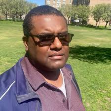 Omg! Someone sent me this! Is this real? I'm so short! 😂