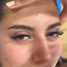 Daisy Burke♥️ (@daisy_glamourgarage) • Instagram photos and videos