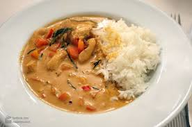 Thai Erdnuss Curry Kaeng Phanaeng Madame Cuisine Erdnuss Curry Einfache Gerichte Thai Curry Rezept