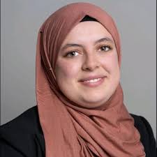 Cher réseau, Aujourd'hui, c'est avec une immense fierté que je tiens mon  diplôme de licence en électronique, énergie électrique et automatique de  Sorbonne Université . Cette journée marque…