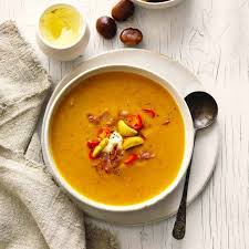 Pikante Kastanien Kurbis Und Pancetta Suppe Soup Recipes Chestnut Recipes Easy Soup Recipes