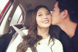 Where do crown j and in young go in we. Imagen De Yura And Wgm Wgm Couples We Got Married Yura We Get Married
