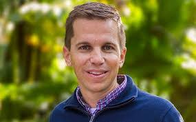 Kevin Lembke's Instagram, Twitter & Facebook