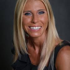 Linda Kyser's Instagram, Twitter & Facebook