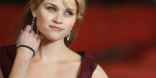 Самые новые твиты от reese witherspoon (@reesew): Reese Witherspoon Star Macht Sich Vor Tochter Klein Focus Online