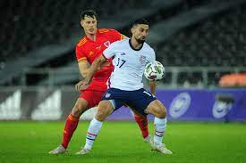 The 2022 world cup in qatar is quickly approaching. La Galaxy S Sebastian Lletget Starts In Unusual Position In Usmnt Draw Vs Wales Lag Confidential