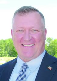 Eight candidates file for council, mayor seat