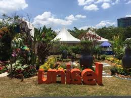 Royal floria 2018 takes place in anjung floria at precinct 4, putrajaya from 25 aug to 2 sept, for a total of nine days. Royal Floria Putrajaya 2018 25 August 2018 2 September 2018