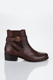 Deniz Akkaya Inci Hakiki Deri Kahverengi Bot Izbck3b08382420 64 Indirimle 129 99tl Ile Trendyol Da 12999tl Akkaya Bot Da Den Gents Shoes Boots Shoes