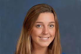 Meet Ally Schwarz '20, captain of the Big Red girls' varsity tennis team!  http://bit.ly/2mUiuXO