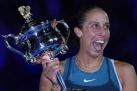 Jennifer Figge's Instagram, Twitter & Facebook