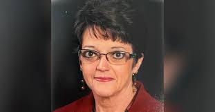 Debra Denise's Instagram, Twitter & Facebook