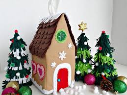 En un rien de temps on peut fabriquer nousmêmes les boules de noël. A Decouvrir Vite La Decoration De Noel A Faire Soi Meme La Plus Originale